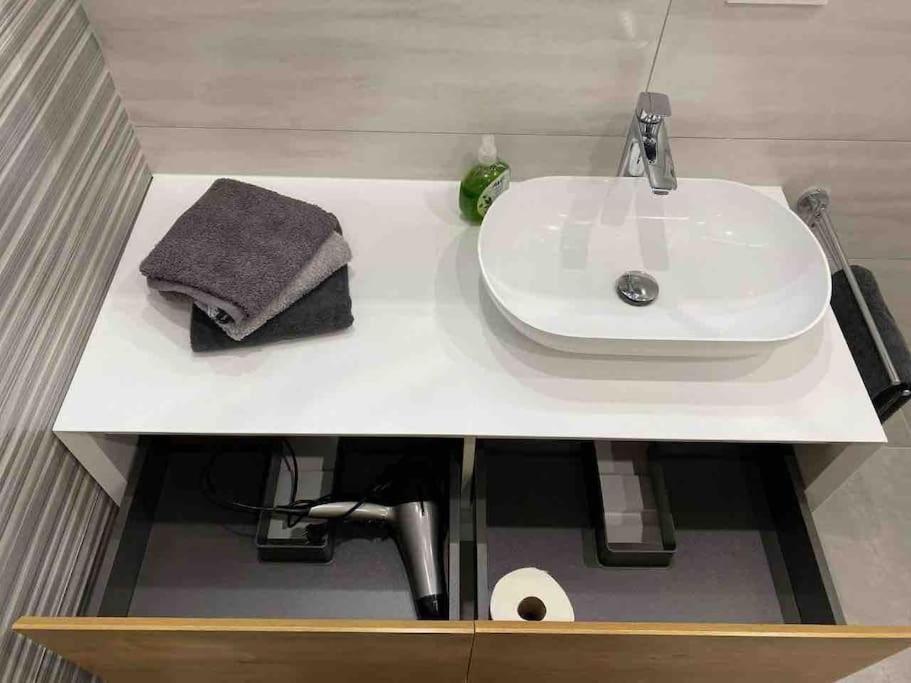 Ferienwohnung Nalbach Wohnung 1 エクステリア 写真