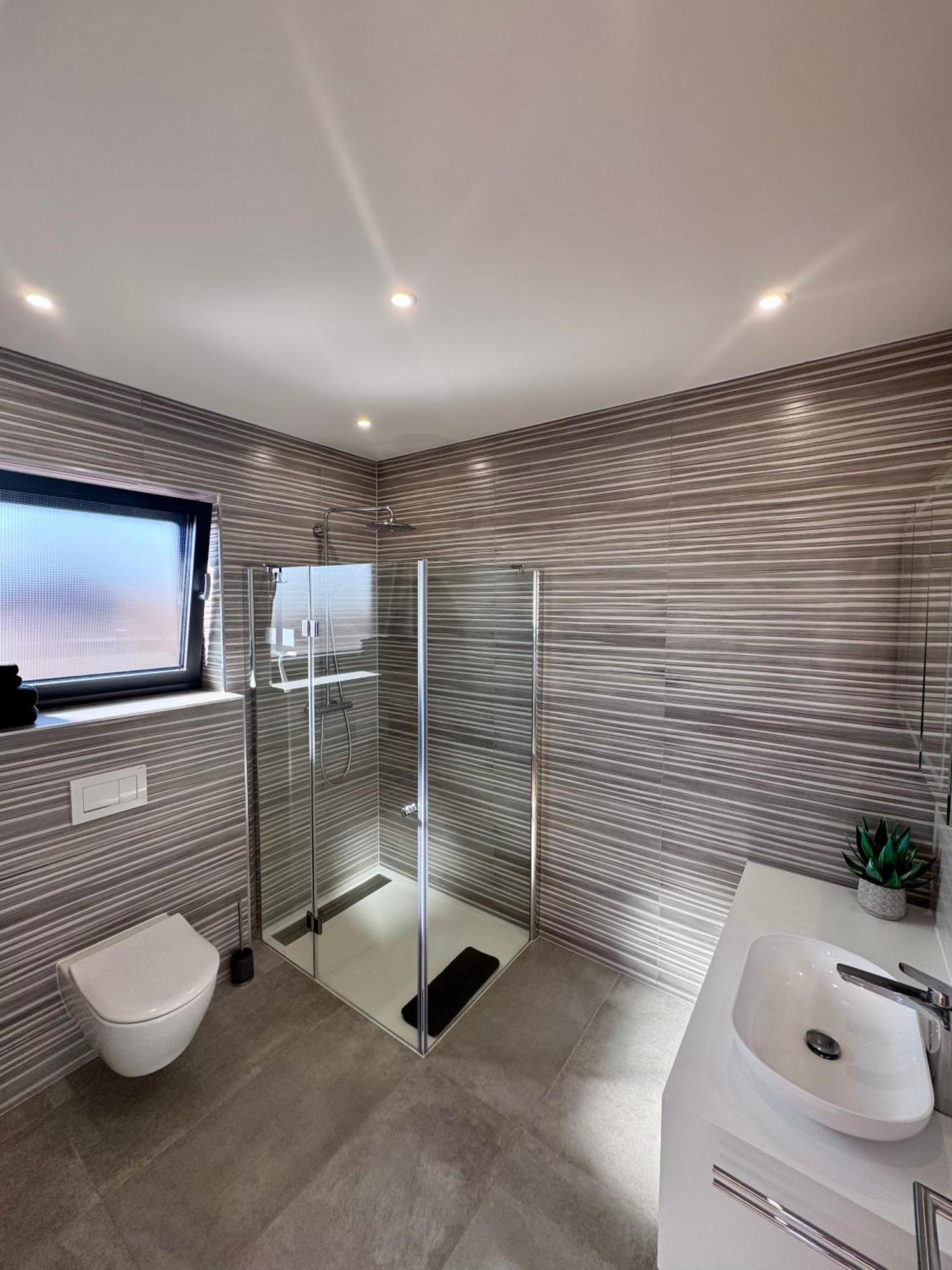 Ferienwohnung Nalbach Wohnung 1 エクステリア 写真